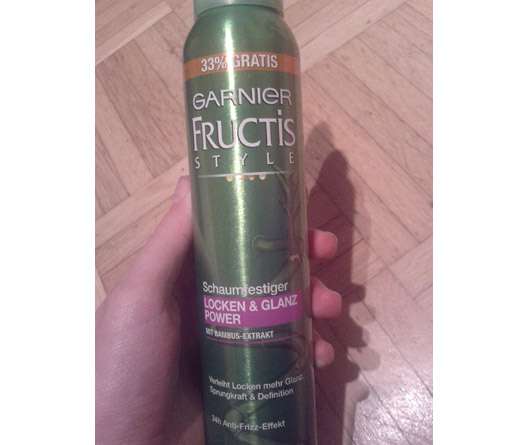 Test - Haarfestiger - Garnier Fructis Style Schaumfestiger Locken & Glanz  Power - Pinkmelon
