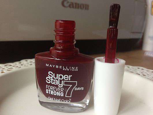 Test - Nagellack - Maybelline Superstay Forever Strong 7 Days Gel Nail  Color, Farbe: 287 Midnight Red - Pinkmelon
